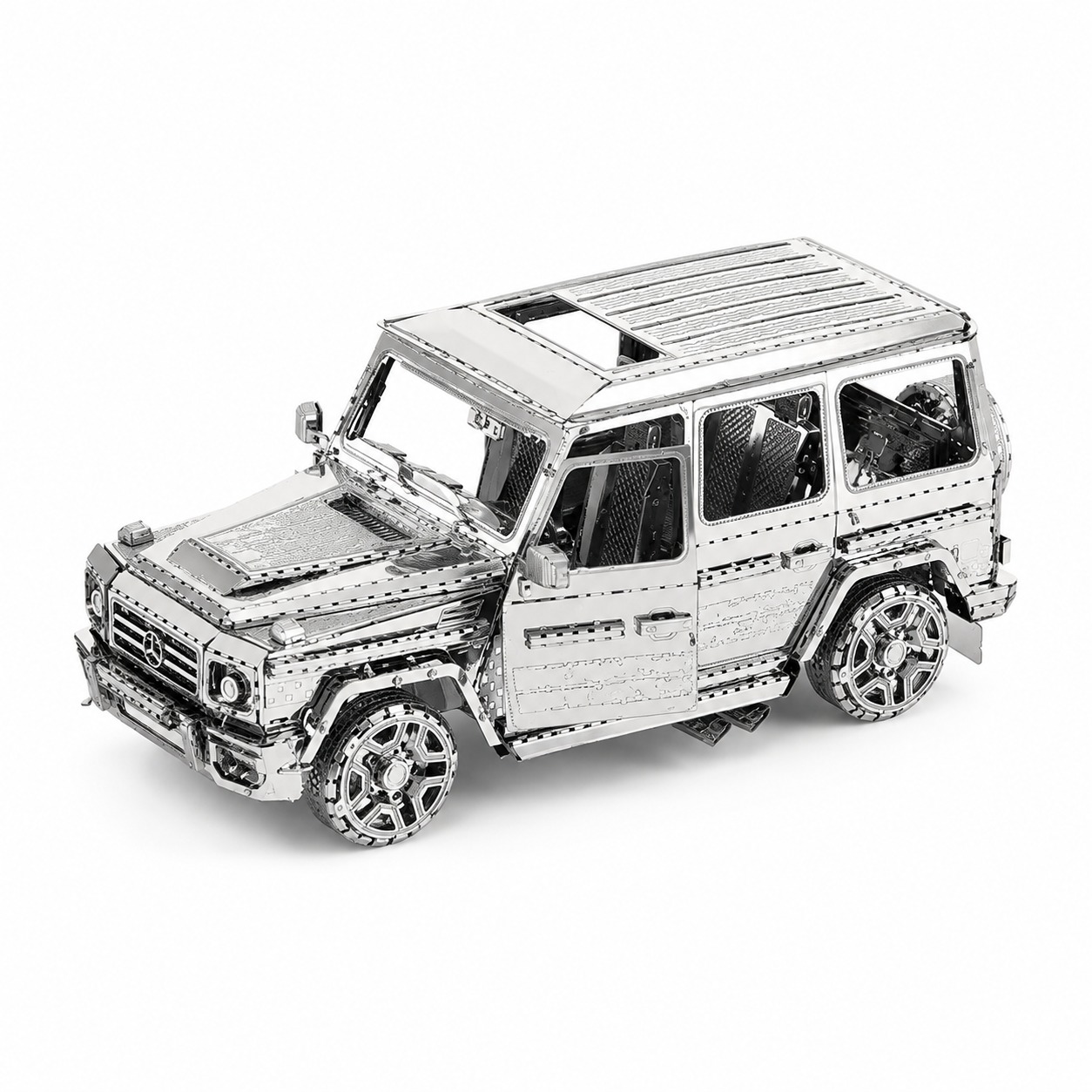 Metal model of a luxury SUV with detailed features.